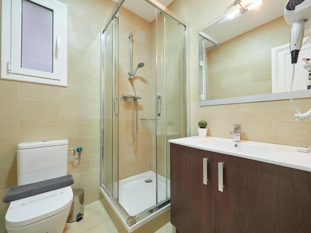 Almodovar Apartment Barcelona