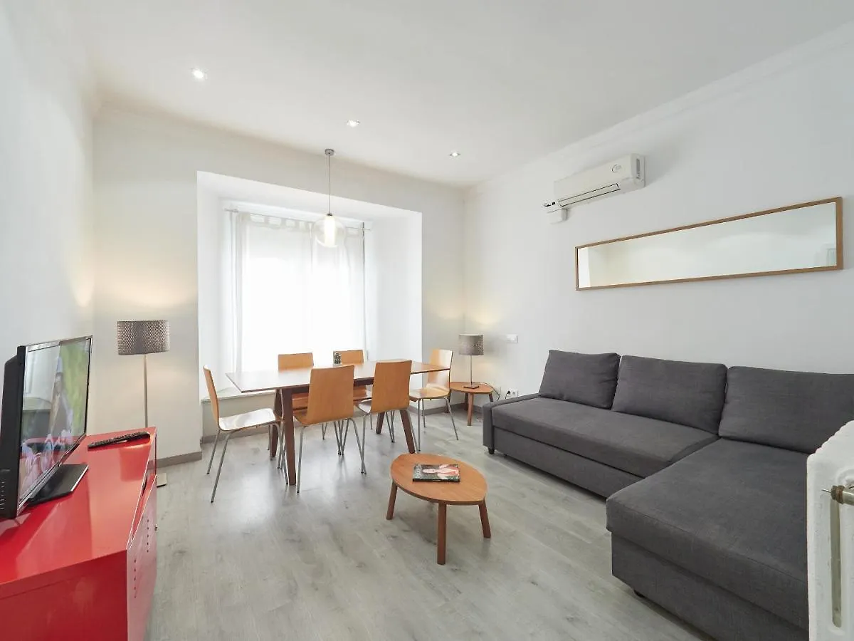 Almodovar Apartment Barcelona
