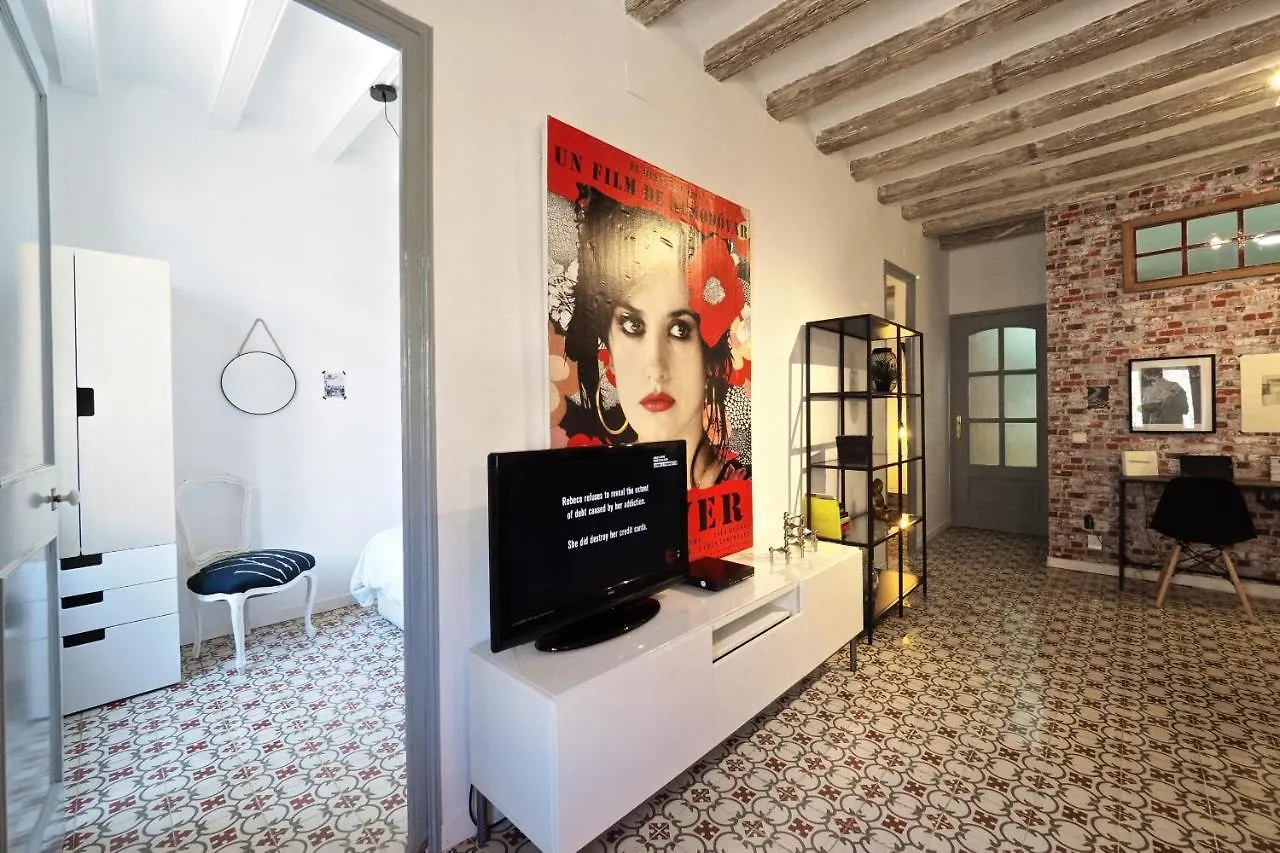 Almodovar Apartment Barcelona